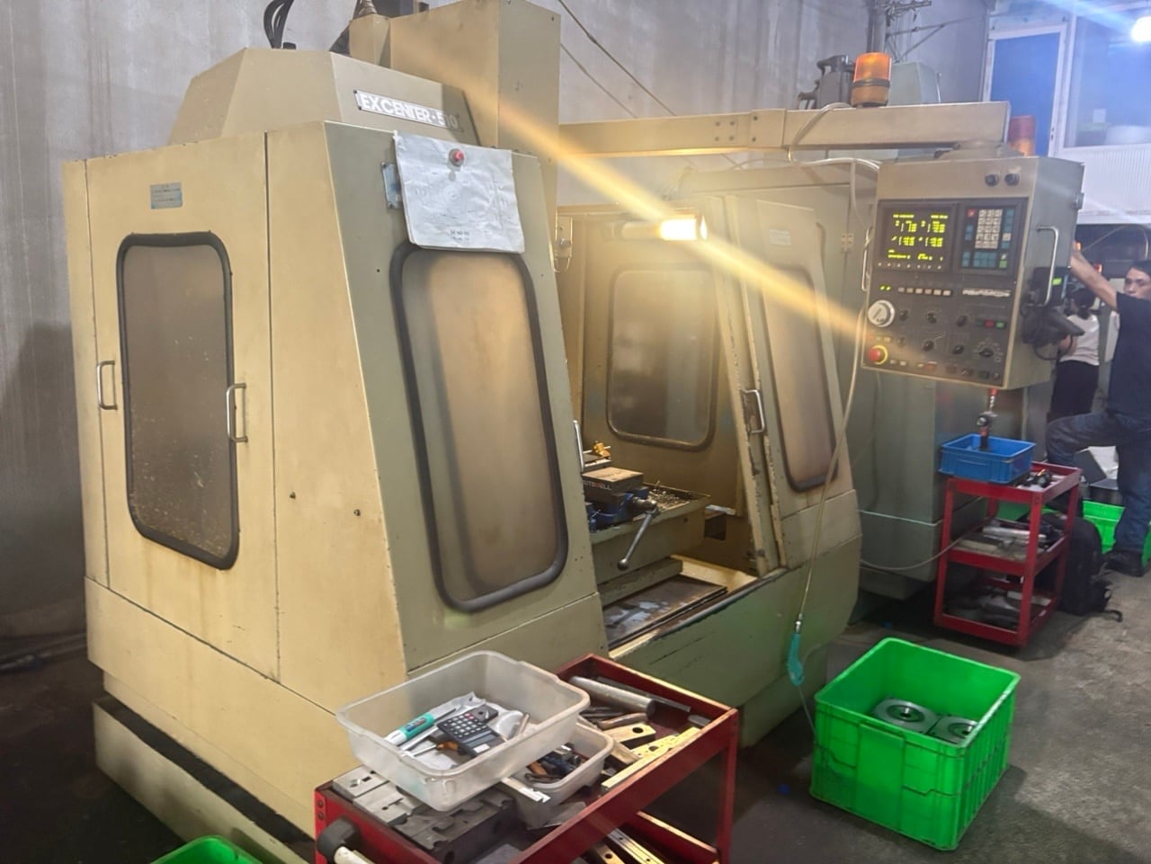CNC milling machine (4)